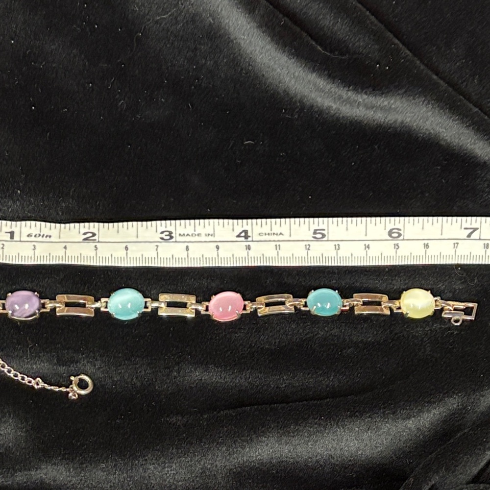 Pastel multi stone gold bracelet with security chain clasp 7" long - Picture 10 of 10